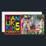 Hanukkah Photo Card/kuvert "Hanukkah is Funukkah Julkort<br><div class="desc">"Hanukkah is Funukkah" glansigt,  fotokort med vitt kuvert. Anpassa genom att ersätta foton och formuleringar. Anpassa ordalydelsen genom att välja ditt favoritteckensnitt stil,  färg och storlekt. Leta efter matchande "Hanukkah is Funukkah" frimärke,  hälsningskort och adressetikett. Tack för att du stannade och shoppade förbi! Mycket uppskattade. Lycklig Hanukkah!</div>