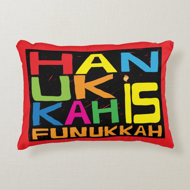 Hanukkah Pillow "Hanukkah is Funukkah" Prydnadskudde (Framsidan)