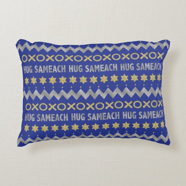Hanukkah Pillow "Hug Sameach" Personalize Prydnadskudde (Framsidan)