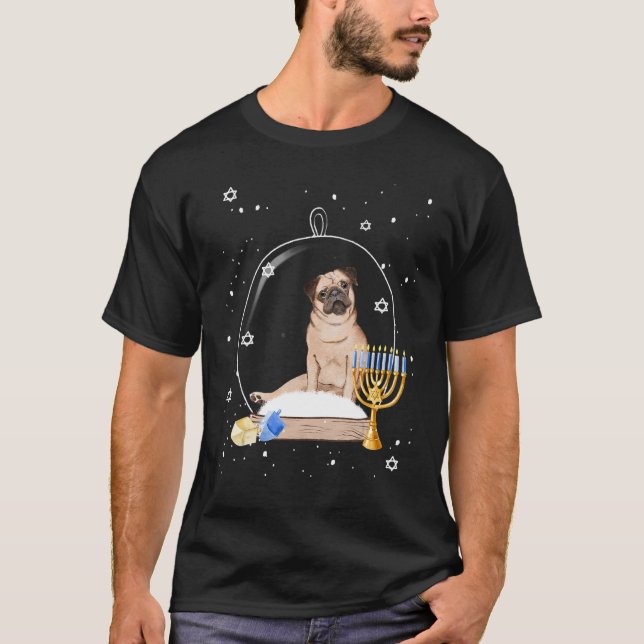 Hanukkah Pug Hund Snö Globe Pajama T Shirt (Framsida)