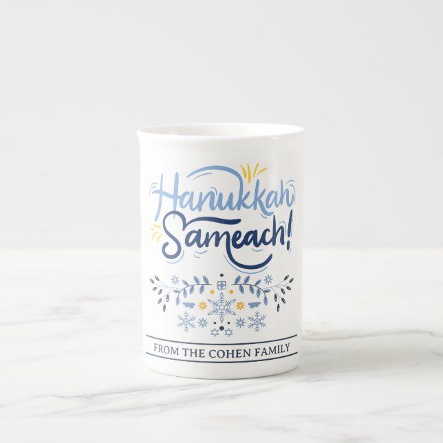 Hanukkah Sameach | Enkel Elegant Hanukkah-familjen Benporslin Mugg (Framsidan)