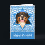 Hanukkah Star of David - Bernese Mountain Hund Helgkort<br><div class="desc">Vad kan göra att säga Lycklig Hanukkah mer roligt än att ha denna Bernese Mountain-Hund med en Yamaka omgiven av David Star. Den här visuella utformningen av helgdag kommer säkert att glädja dina vänner och familj liksom andra hundälskare. Den här designen finns i över 100 Hundraser. Om du inte ser...</div>