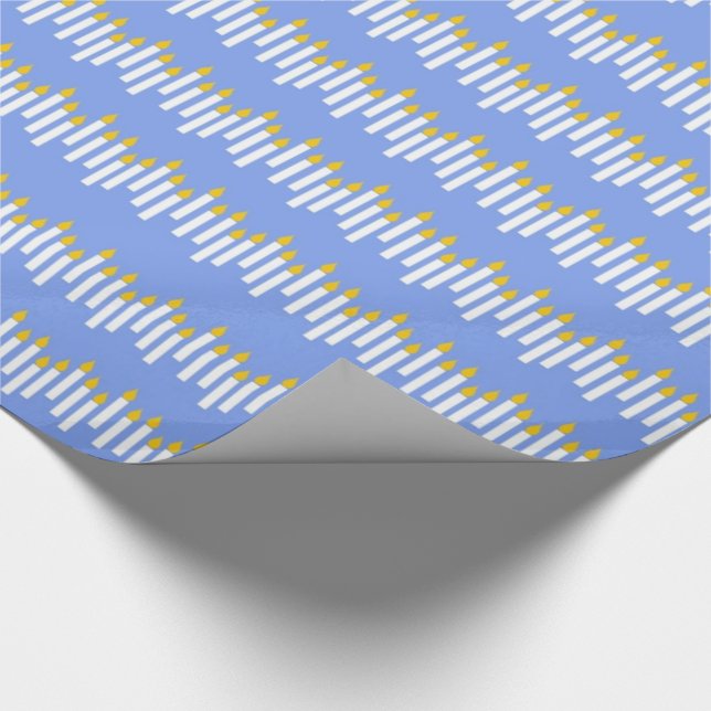 Hanukkah stearinljus på blåttgåvasjalen presentpapper (Hörn)