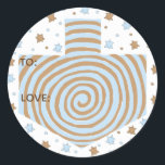Hanukkah Stickers (1,2 eller 3 tum)Dreidel/Blue/Br Runt Klistermärke<br><div class="desc">Anpassa genom att ändra teckensnitt storlekt, stil, färg och ordalydelse. Så många användor: Till och från presentklistermärken, Tack-klistermärken på bockpåsar, Cake Toppers (sätt fast på tung kardstock, klippa ut dekalen, ta ut tejptandplockning på baksidan av kardstammen), eller hur om Gift-Märkre (sätt fast på tung kardstock, klippa ut dekalen, slå lilla...</div>