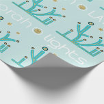 Hanukkah Wrapping Papprare "Blue Ljus, Latkes" Presentpapper<br><div class="desc">Hanukkah Gift Wrap "Blue Ljus,  Latkes,  Chanukah/Menorah". Njut av min nyaste papprare utformning. Prisare varierar när du väljer mellan fyra papprare typer och fem papprare storlekar.
Tack för att du stannade och shoppade förbi. Ert företag är mycket uppskattat. Njut!
Chag/Lycklig Chanukah/Hanukkah!!!</div>