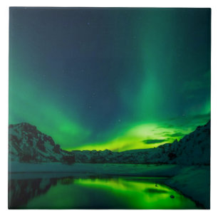 Häpnadsväckande grön Aurora Kakelplatta