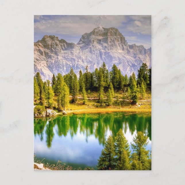 Häpnadsväckande naturskön utsikt över Dolomiterna  Vykort (Framsida)