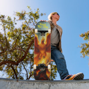 Häpnadsväckande röd Fenix som uppstår ur lågorna Mini Skateboard Bräda 18,5 Cm
