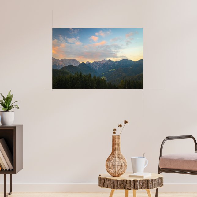 Häpnadsväckande soluppgång i Logar-dalen, Slovenie Poster (Vardagsrum 3)