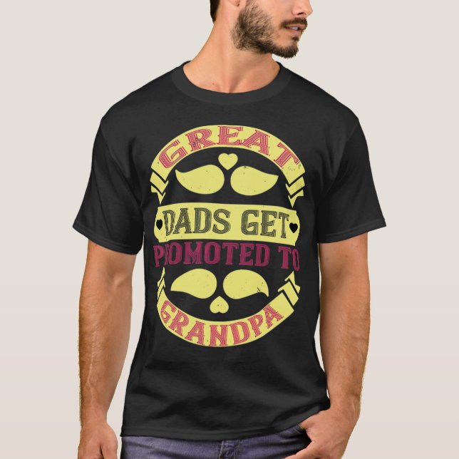 Happiness is a grandpa hug game  t shirt (Framsida)