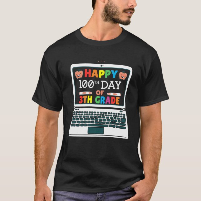 Happy 100 Days Of 4th Grade Elementary Teacher Kid T Shirt (Framsida)