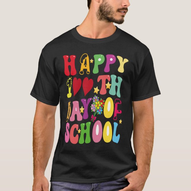 Happy 100th Day of School celebrated by students T Shirt (Framsida)
