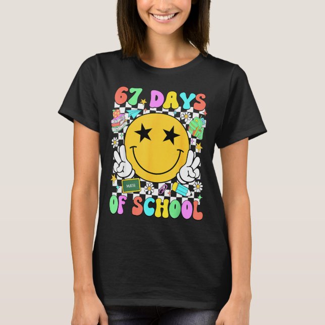 Happy 67th Day Of School Vibes Smile Face 67 Days  T Shirt (Framsida)