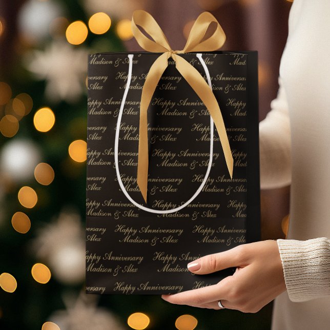 Happy Anniversary Script with Name Black Gold (Skapare uppladdad)