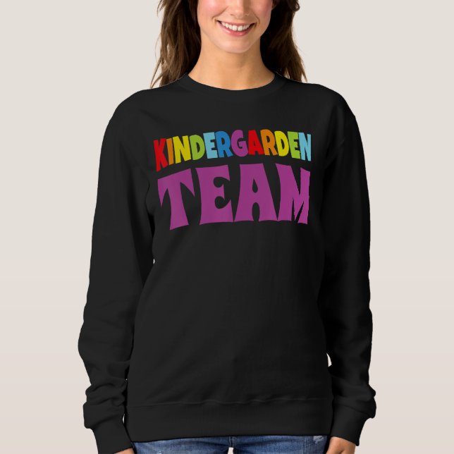 Happy Back To School Team Kindergarten Teacher Stu T Shirt (Framsida)