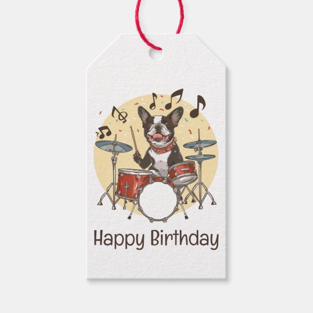 Happy Birthday Boston Terrier Dog Playing Drums Presentetikett (Framsidan)