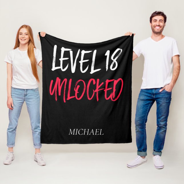 Happy Birthday Level 18 Unlocked Fleece Blanket (På plats)