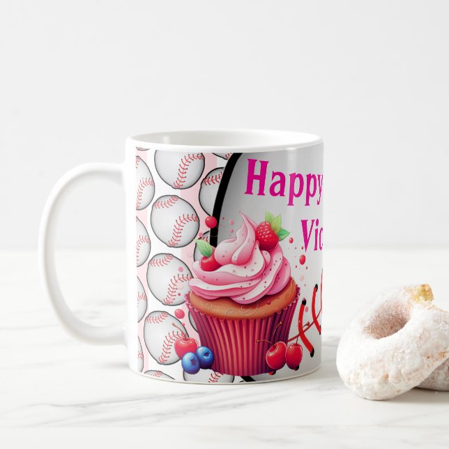 Happy Birthday Pink & White Stripe Baseball Kaffemugg (Med munk)