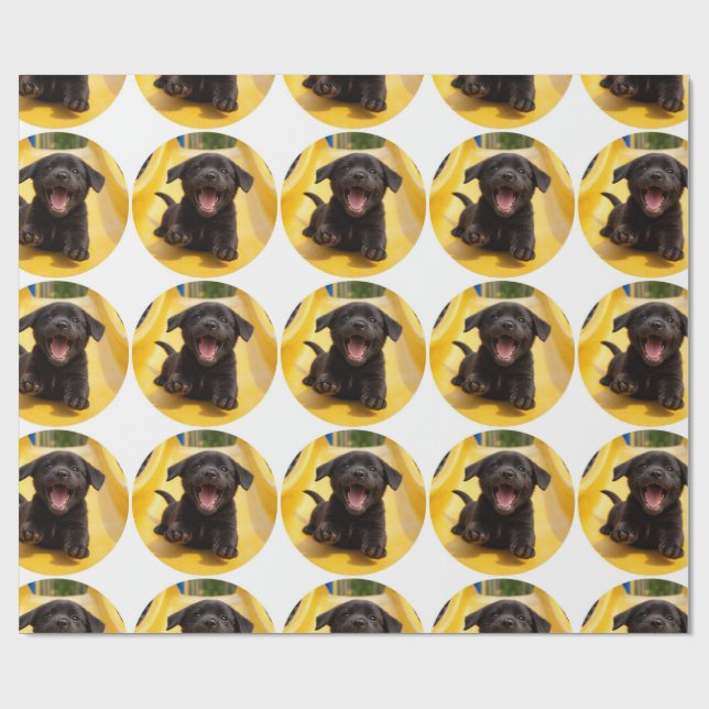 Happy Black Lab Puppy on Slide Fun Gift Wrap Presentpapper (Platt)