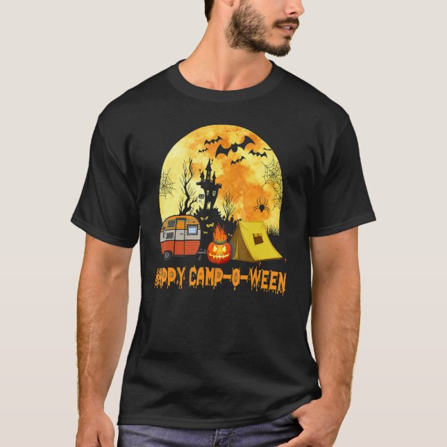 Happy Camp O Ween Camper Halloween Camping Hallowe T Shirt (Framsida)