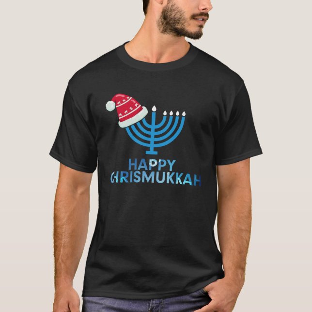 HAPPY CHRISMUKKAH Hanukkah Chanukah Jewish Men Wom T Shirt (Framsida)