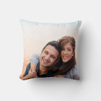 Happy Couple Photo Throw Pillow - Personalized Kudde
