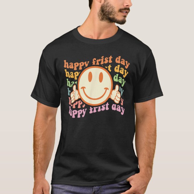 Happy First Day Back To School Teacher Retro Wavy  T Shirt (Framsida)
