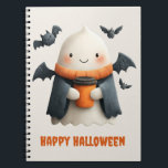 Happy halloween Cute Ghost Design Anteckningsbok<br><div class="desc">Den här vackra "Happy halloween"-designen har ett sött spöke i en mysigt sjal och ett landskap, och håller ett varmt kaffe medan den omges av lekfullt fladdermus. Det är perfekt för Halloween-entusiaster som kärlek både festive roligt och säsong komfort. Den här teckningen är idealisk för hotell, filtar, mugg och hälsningskort....</div>