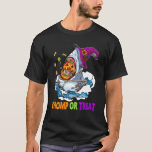 Happy halloween Pumpkin Shark chomp eller behandli T Shirt