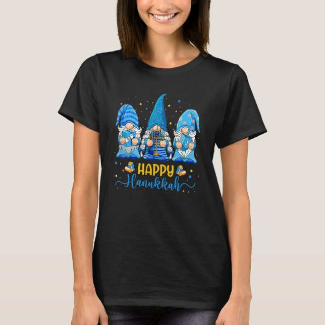 Happy Hanukkah Gnomes Menorah Hanukkah Jewish Holi T Shirt (Framsida)