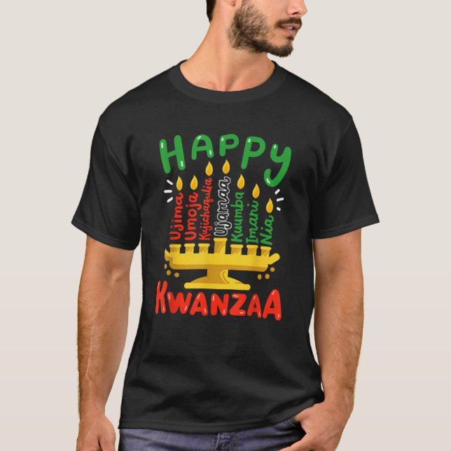 Happy Kwanzaa Seven Principles Kinara Candles Men  T Shirt (Framsida)