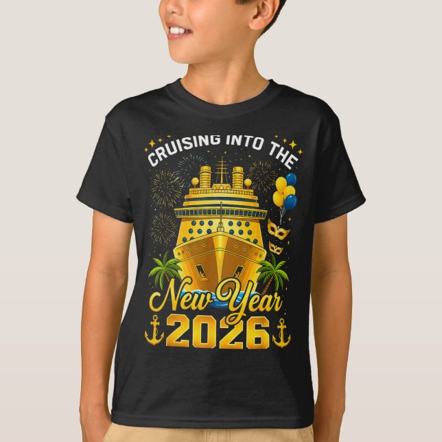 Happy New Year 2026 Cruising Into The New Year 202 T Shirt (Framsida)