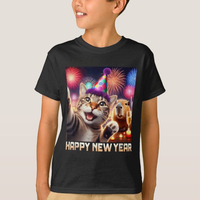 Happy New Year 2026 Cute Cat Capybara Party Art  T Shirt (Framsida)
