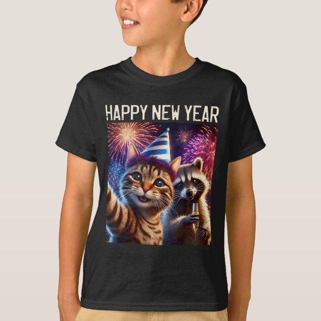 Happy New Year 2026 Cute Cat Raccoon Celebration  T Shirt (Framsida)