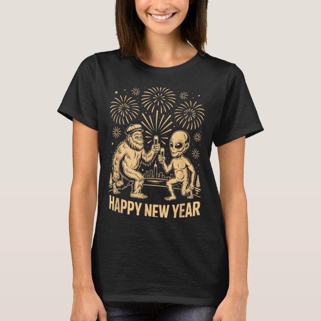 Happy New Year 2026 Funny Bigfoot And Alien Lovers T Shirt (Framsida)