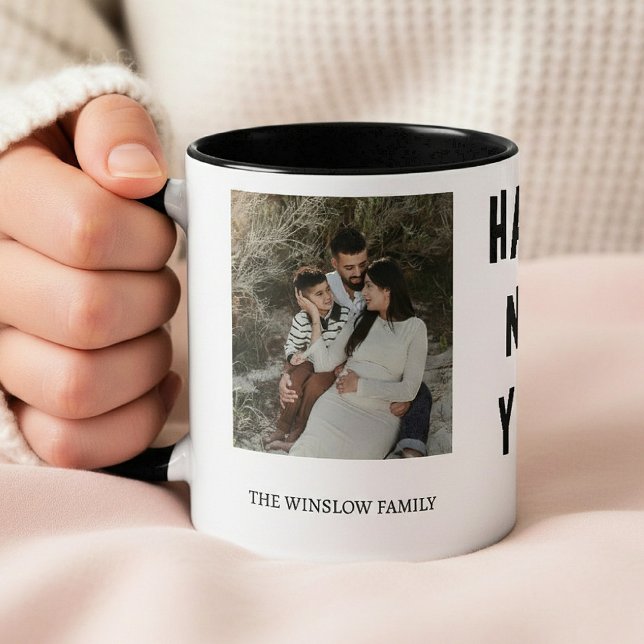 Happy New Year  Personalized Family Name Photo   Mugg (Skapare uppladdad)