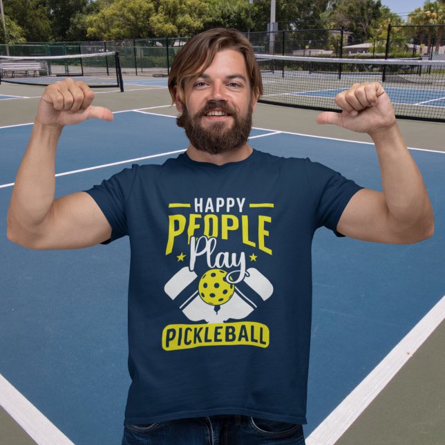 Happy People Play Pickleball Funny Pickleball T Shirt (Skapare uppladdad)