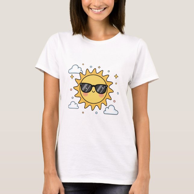 Happy Smiling Sun Cartoon - Minimalist Kawaii Suns T Shirt (Framsida)