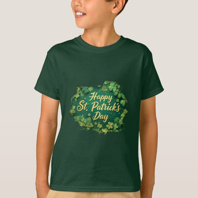Happy St. Patrick’s Day Clover Design T Shirt (Framsida)