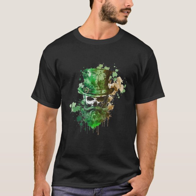 Happy St Patricks Day Skull C Green Shamrock  8 T Shirt (Framsida)