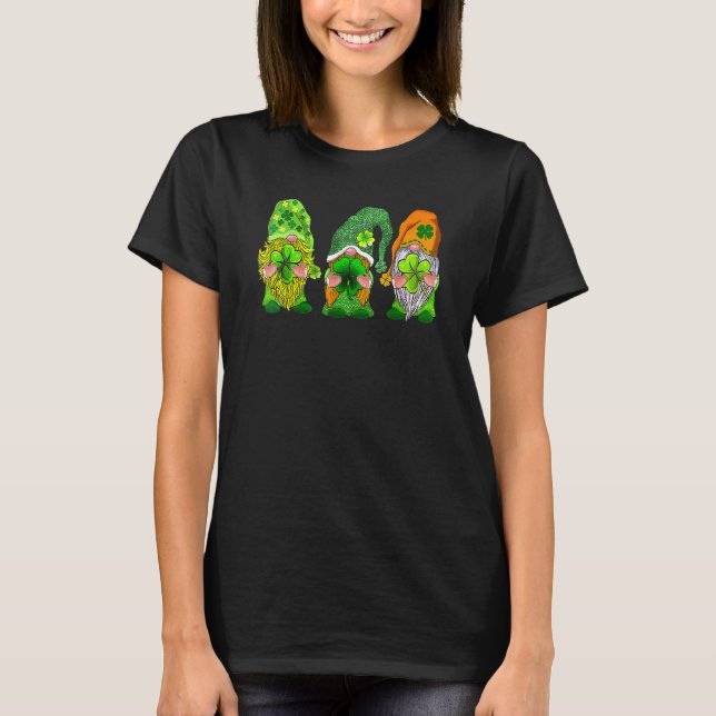Happy St Patrick's Day Three Gnomes Shamrock T Shirt (Framsida)