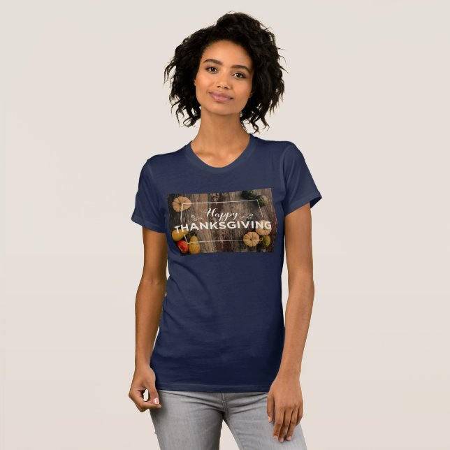 Happy thanksgiving Gourds on Rustic Wood T Shirt (Hel framsida)