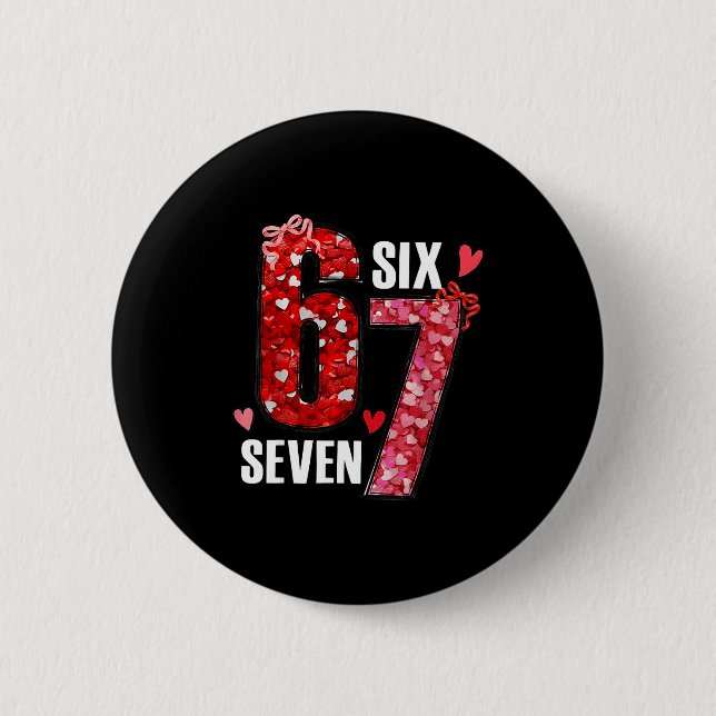 Happy Valentine’s Day 67 Meme Hearts Coquette Bow  Knapp (Framsida)