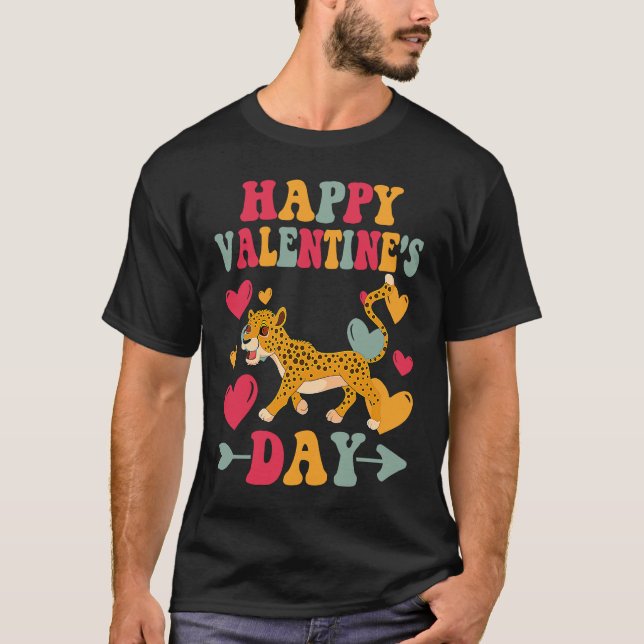 Happy Valentines Day Cheetahs Heart Love Groovy T Shirt (Framsida)
