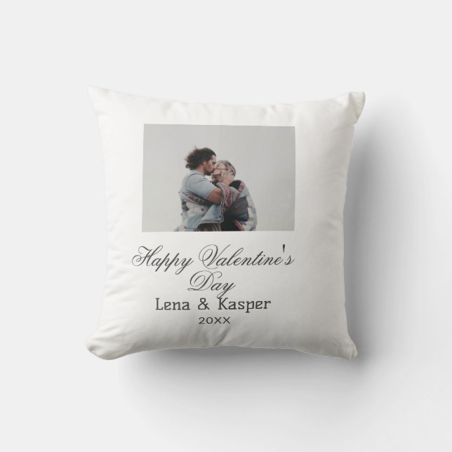 Happy Valentine's day couple photo modern simple t Kudde (Framsida)