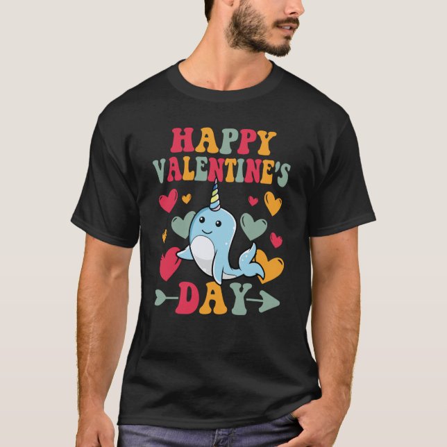 Happy Valentines Day Narwhal Heart Love Groovy T Shirt (Framsida)