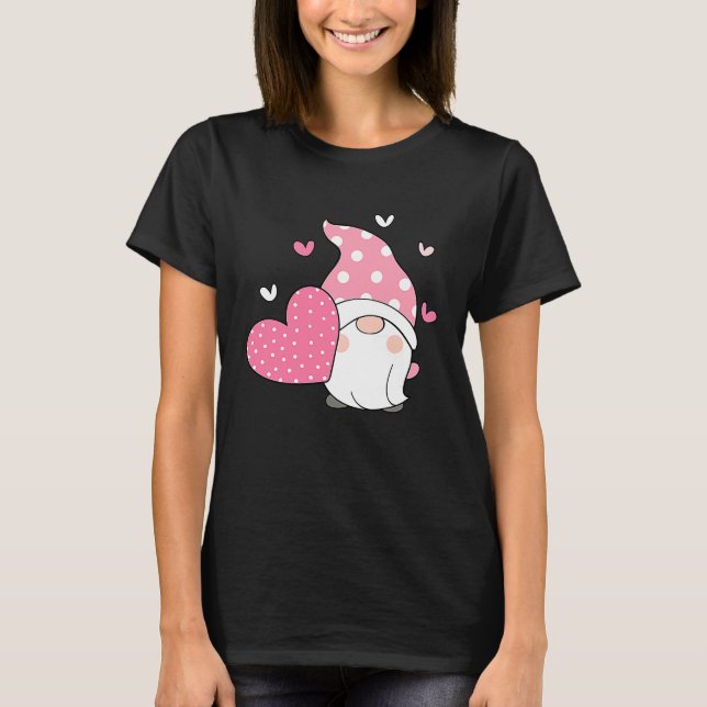 Happy Valentineu2019s Day Gnome Holding Pink Heart T Shirt (Framsida)