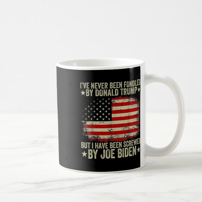 Har aldrig blivit uppstoppad av Donald Trump men s Kaffemugg (Höger)