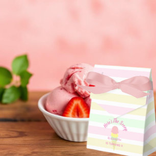 Här är Scoop Ice Cream Sommardagen Presentaskar