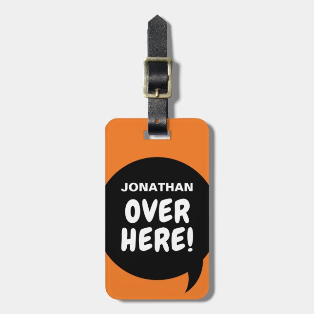 Här borta! (anpassningsbar) bagagebricka (Vertikal Framsida)